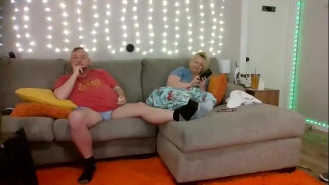 Image 11 of victoriaandjesse Stream on Chaturbate on 1 month ago