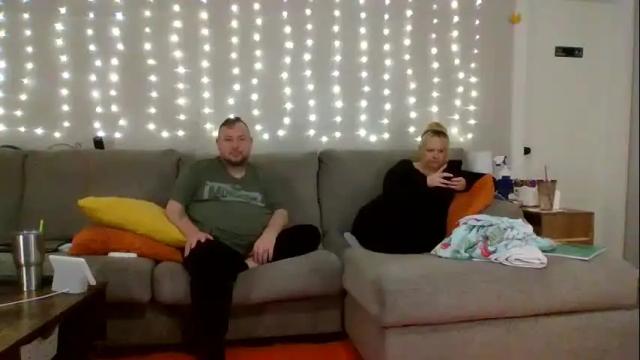 Image 4 of victoriaandjesse Stream on Chaturbate on 1 month ago