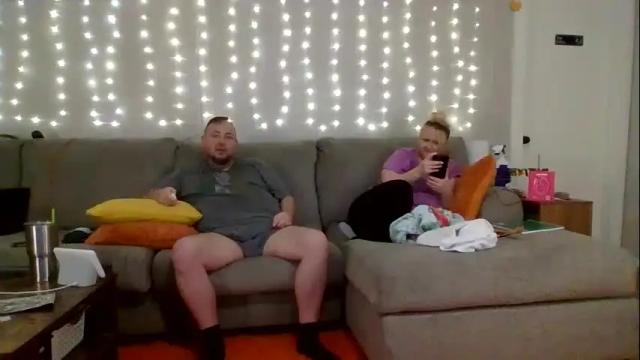 Image 12 of victoriaandjesse Stream on Chaturbate on 1 month ago