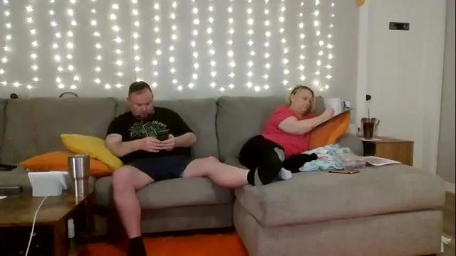 Image 10 of victoriaandjesse Stream on Chaturbate on 14 days ago