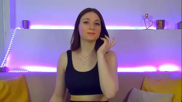 Image 4 of victoriaardern Stream on Chaturbate on 3 days ago