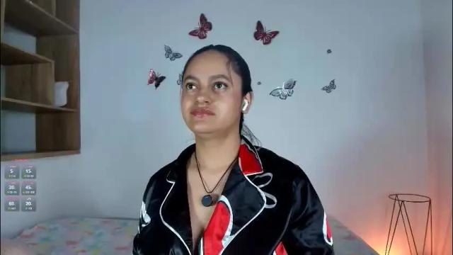 Image 2 of victoriablack_ Stream on Chaturbate on 1 month ago