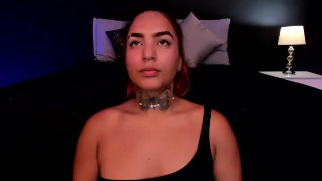 Image 3 of victoriacams333 Stream on Chaturbate on 20 months ago