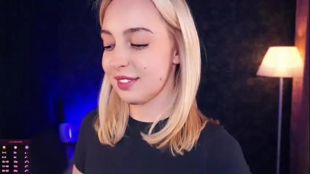 Image 12 of victoriadreamtt Stream on Chaturbate on 1 month ago