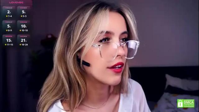 Thumbnail 3, victoriadreamtt's Stream at Chaturbate, 1 month ago