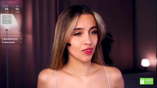 Image 6 of victoriadreamtt Stream on Chaturbate on 1 month ago