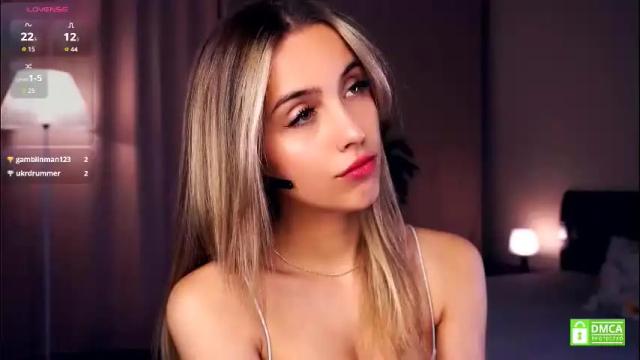 Image 8 of victoriadreamtt Stream on Chaturbate on 1 month ago