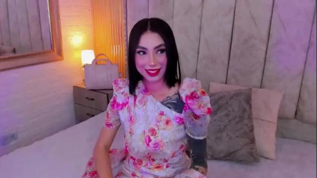 Image 3 of victoriagolden Stream on Chaturbate on 9 days ago