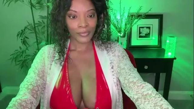 Image 12 of victoriagoldman Stream on Chaturbate on 2 months ago