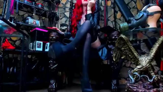 Image 7 of victoriaheller Stream on Chaturbate on 1 month ago