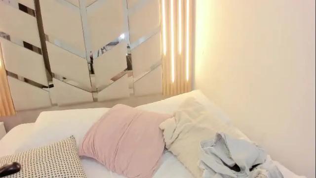 Image 2 of victoriamoon_01 Stream on Chaturbate on 1 month ago