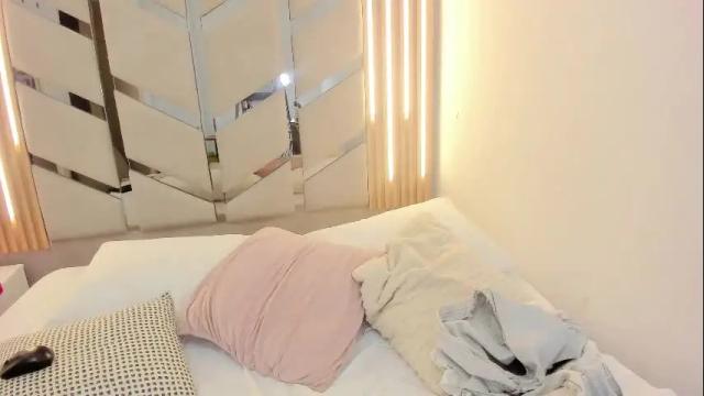 Image 7 of victoriamoon_01 Stream on Chaturbate on 1 month ago