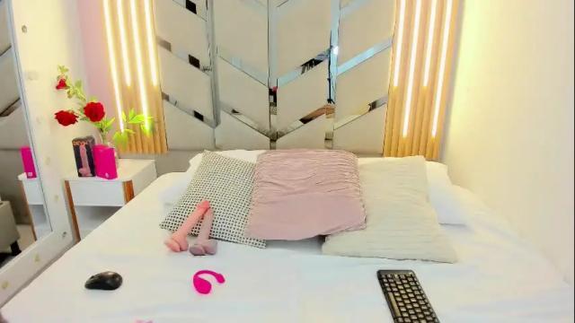 Image 11 of victoriamoon_01 Stream on Chaturbate on 7 days ago