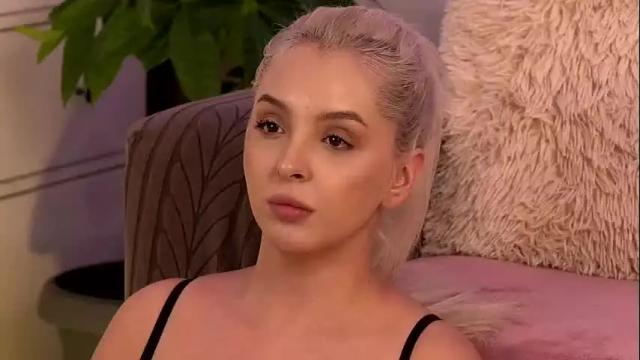 Image 3 of victoriamorrone Stream on Chaturbate on 1 month ago