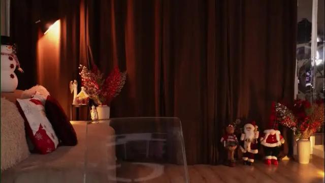 Image 3 of victoriamorrone Stream on Chaturbate on 1 month ago