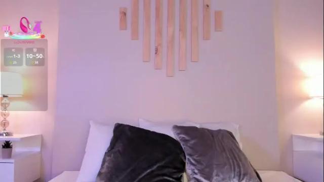 Image 3 of victorianoah_ Stream on Chaturbate on 9 days ago