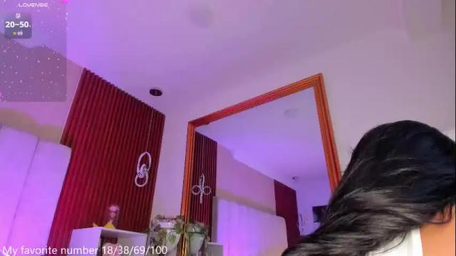 Image 2 of victoriaregia1 Stream on Chaturbate on 19 days ago