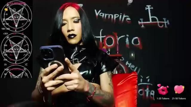 Image 4 of victoriavampire666 Stream on Chaturbate on 14 months ago