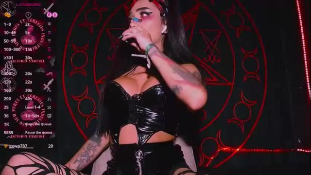 Image 4 of victoriavampire666 Stream on Chaturbate on 1 month ago