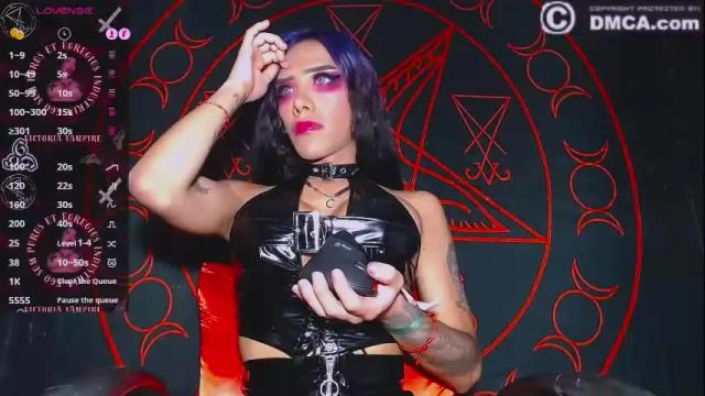 Image 7 of victoriavampire666 Stream on Chaturbate on 4 months ago