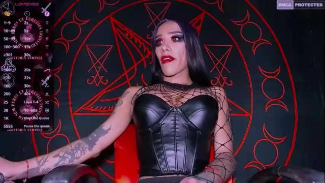 Image 3 of victoriavampire666 Stream on Chaturbate on 4 months ago