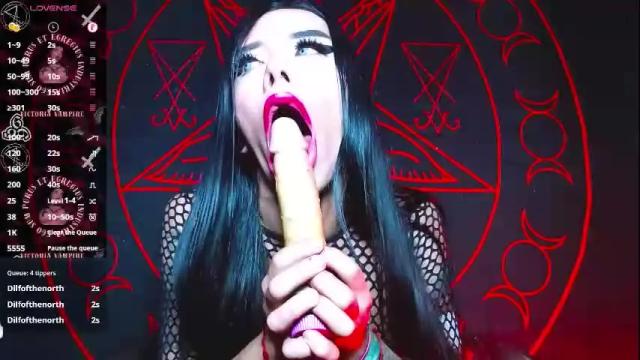 Image 7 of victoriavampire666 Stream on Chaturbate on 3 months ago