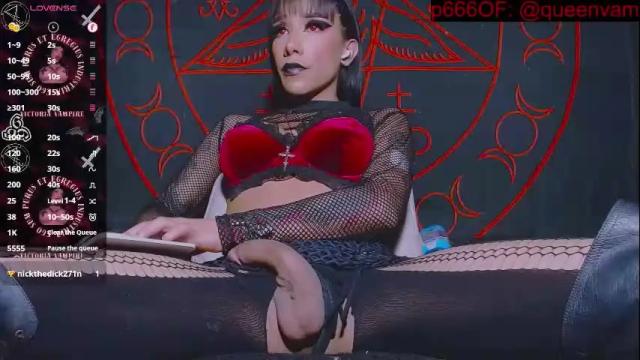 Image 12 of victoriavampire666 Stream on Chaturbate on 3 months ago