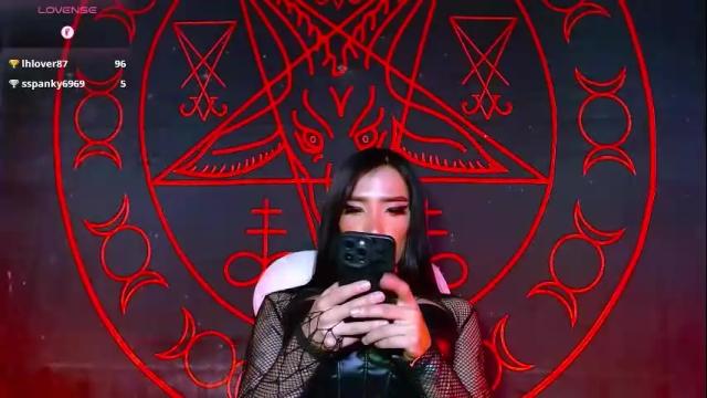 Image 10 of victoriavampire666 Stream on Chaturbate on 2 months ago