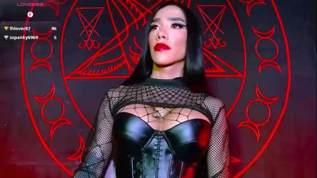 Image 12 of victoriavampire666 Stream on Chaturbate on 2 months ago