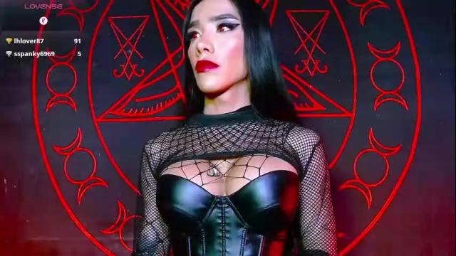 Image 6 of victoriavampire666 Stream on Chaturbate on 2 months ago