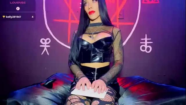 Image 7 of victoriavampire666 Stream on Chaturbate on 1 month ago
