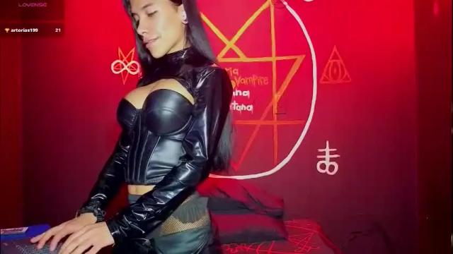 Image 6 of victoriavampire666 Stream on Chaturbate on 1 month ago