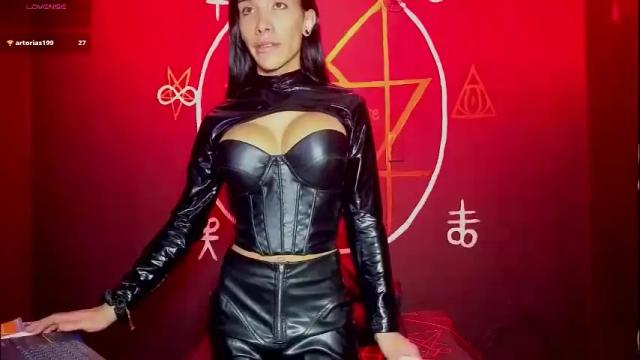 Image 8 of victoriavampire666 Stream on Chaturbate on 1 month ago