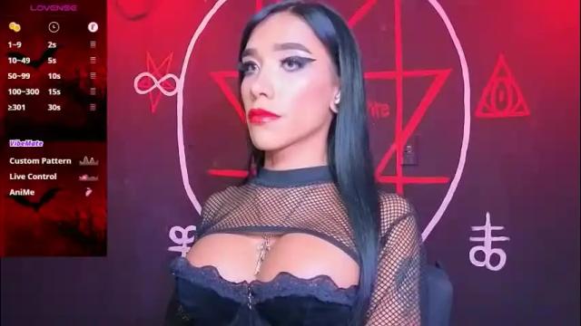 Image 4 of victoriavampire666 Stream on Chaturbate on 2 months ago