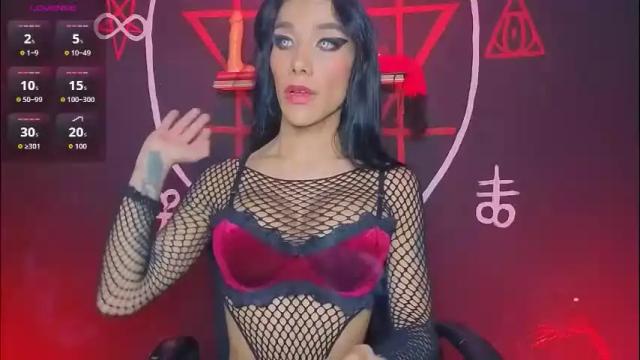 Image 2 of victoriavampire666 Stream on Chaturbate on 14 days ago