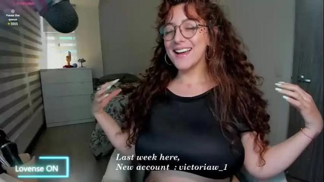 Image 3 of victoriaw_ Stream on Chaturbate on 2 months ago