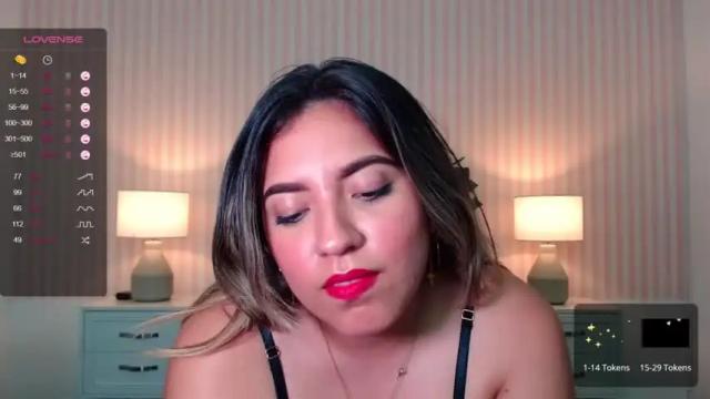 Image 11 of victoriaxspencer Stream on Chaturbate on 22 months ago