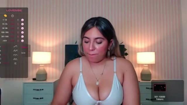 Image 11 of victoriaxspencer Stream on Chaturbate on 22 months ago