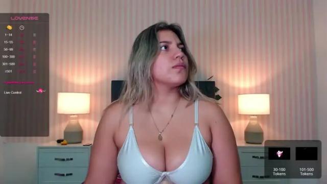 Thumbnail 1, victoriaxspencer's Stream at Chaturbate, 22 months ago