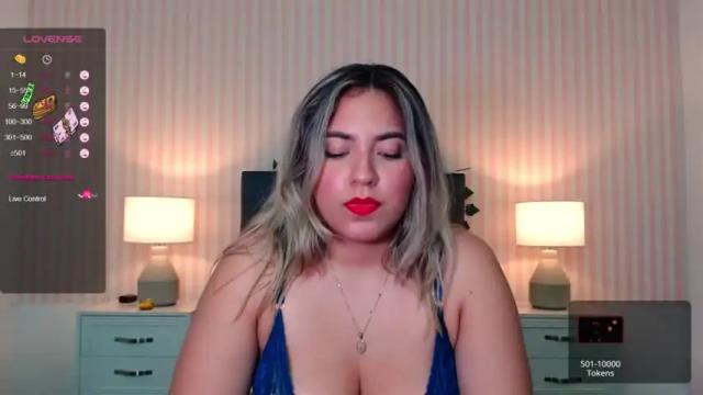 Image 11 of victoriaxspencer Stream on Chaturbate on 21 months ago