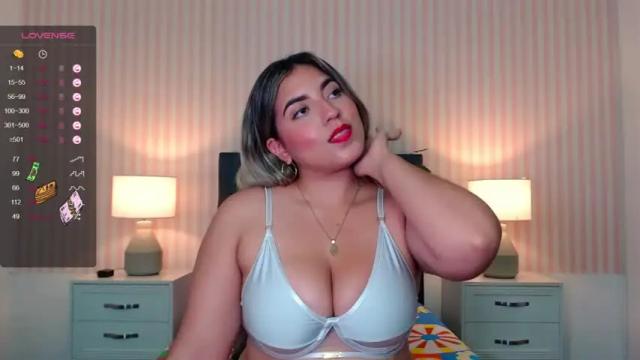 Thumbnail 1, victoriaxspencer's Stream at Chaturbate, 20 months ago