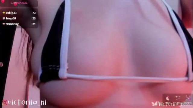 Image 12 of victoriia_ross Stream on Chaturbate on 1 month ago