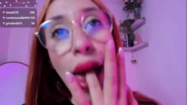 Image 3 of victoriia_ross Stream on Chaturbate on 1 month ago