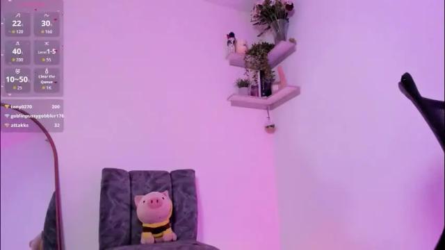 Image 10 of victoriia_ross Stream on Chaturbate on 21 days ago