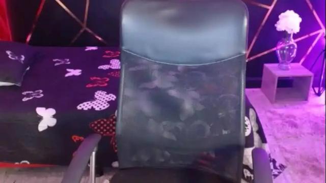 Image 12 of victoriiavegaa Stream on Chaturbate on 9 days ago