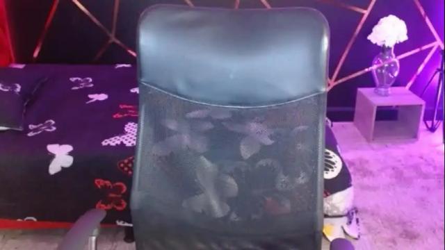 Image 11 of victoriiavegaa Stream on Chaturbate on 6 months ago