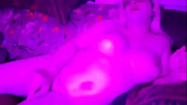 Image 3 of victoryrain Stream on Chaturbate on 7 days ago