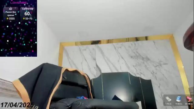 Image 3 of victtoria_parker Stream on Chaturbate on 1 month ago