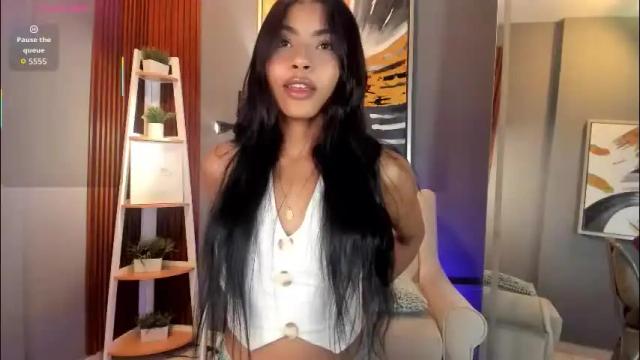 Image 2 of vienah Stream on Chaturbate on 4 months ago