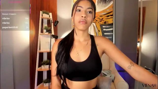 Thumbnail 3, vienah's Stream at Chaturbate, 4 months ago